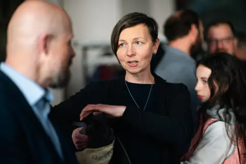 Sestra. Záhada podobizny mladé dívky (19) Sestra. Záhada podobizny mladé dívky (19)