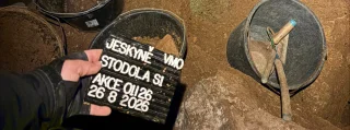 Tři tisíce let pod zemí. Archeologové zkoumají nález z doby bronzové