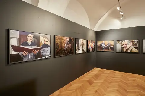 Ze tmy ke světlu (18)