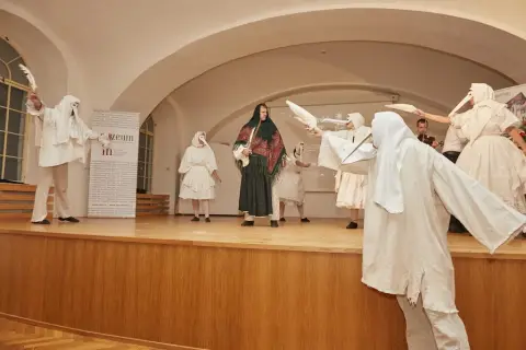 Modrobílé Vánoce ve Vlastivědném muzeu v Olomouci (23) Modrobílé Vánoce ve Vlastivědném muzeu v Olomouci (23)