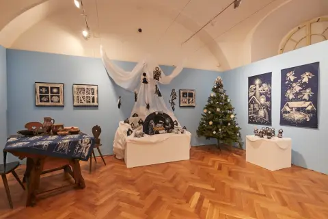 Modrobílé Vánoce ve Vlastivědném muzeu v Olomouci (7) Modrobílé Vánoce ve Vlastivědném muzeu v Olomouci (7)