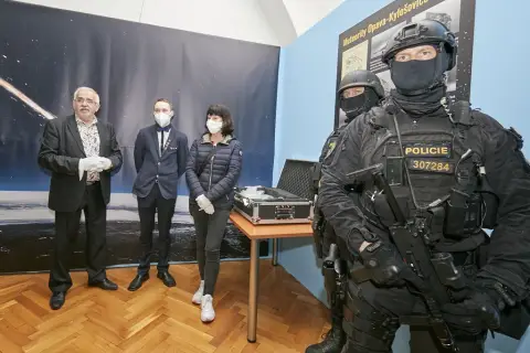 Meteorit (4)