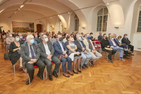 Jiří Louda – Život mezi erby (10) Jiří Louda – Život mezi erby (10)