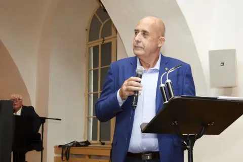 České encyklopedie v regále i pod lampou (15) České encyklopedie v regále i pod lampou (15)