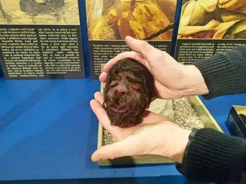 Největší záhady a tajemství světa (6) Největší záhady a tajemství světa (6)