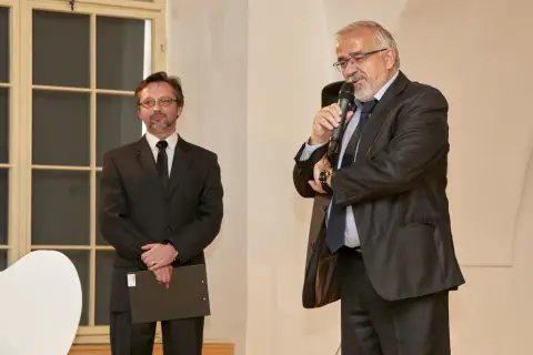 Historie a současnost zubního lékařství (21)