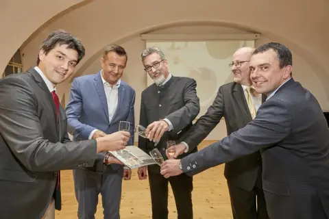 Olomoucký orloj / 500 let od první písemné zmínky (19) Olomoucký orloj / 500 let od první písemné zmínky (19)