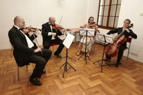 Pozdravy ze starých časů (16)