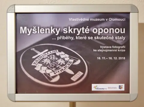 Myšlenky skryté oponou (4)