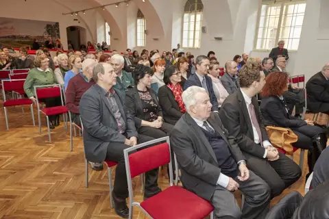 Kouzelný svět optiky / 85 let Meopta (13) Kouzelný svět optiky / 85 let Meopta (13)