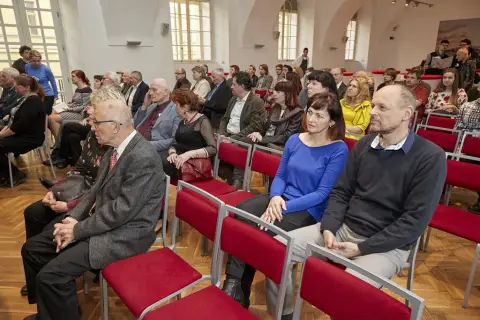 Kouzelný svět optiky / 85 let Meopta (7) Kouzelný svět optiky / 85 let Meopta (7)