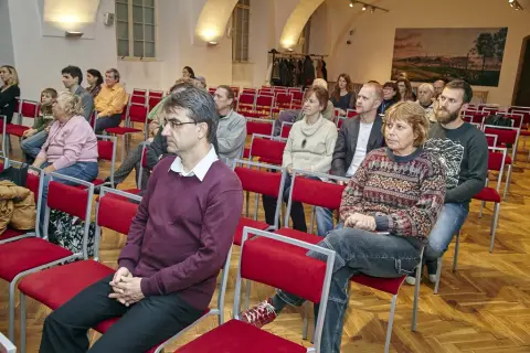 Hedvábná cesta (16)