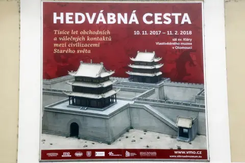 Hedvábná cesta (2)