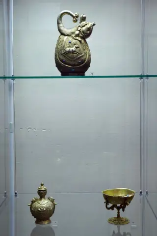 Hedvábná cesta (57)