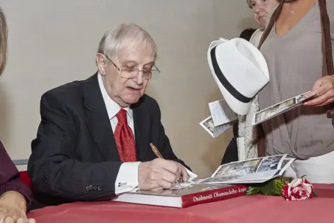 Jiří Suchý 85+ (49) Jiří Suchý 85+ (49)