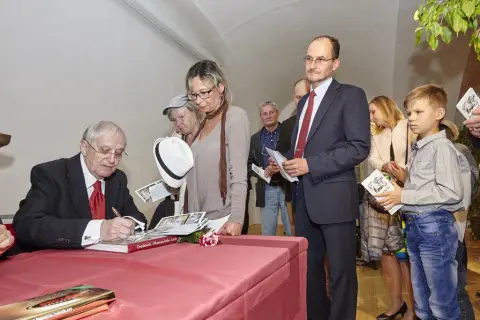 Jiří Suchý 85+ (50) Jiří Suchý 85+ (50)