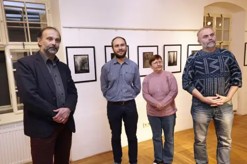 Krajiny lesní...dřevěnou kamerou (16) Krajiny lesní...dřevěnou kamerou (16)