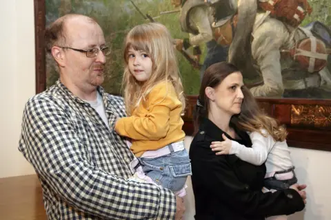 Uničovský zlatý poklad. Utajený příběh šibeničního vrchu. (15) Uničovský zlatý poklad. Utajený příběh šibeničního vrchu. (15)