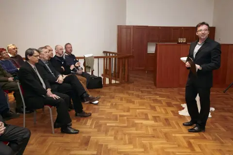 Uničovský zlatý poklad. Utajený příběh šibeničního vrchu. (7) Uničovský zlatý poklad. Utajený příběh šibeničního vrchu. (7)