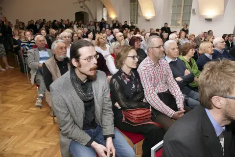 Chrám věd a múz - 450 let Vědecké knihovny v Olomouci (19) Chrám věd a múz - 450 let Vědecké knihovny v Olomouci (19)