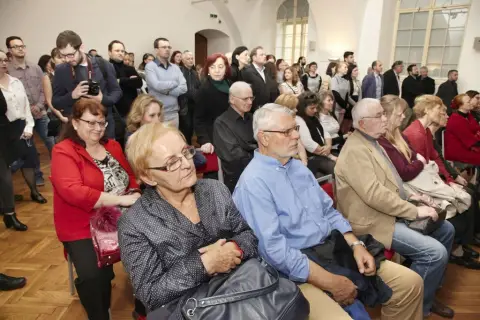 Chrám věd a múz - 450 let Vědecké knihovny v Olomouci (24) Chrám věd a múz - 450 let Vědecké knihovny v Olomouci (24)