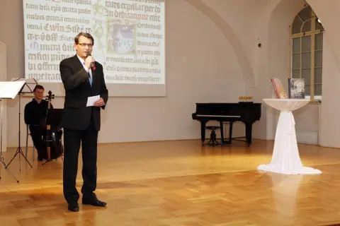 Chrám věd a múz - 450 let Vědecké knihovny v Olomouci (35) Chrám věd a múz - 450 let Vědecké knihovny v Olomouci (35)