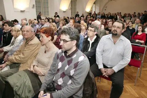 Chrám věd a múz - 450 let Vědecké knihovny v Olomouci (38) Chrám věd a múz - 450 let Vědecké knihovny v Olomouci (38)
