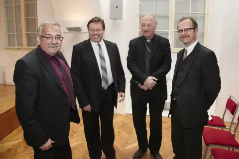 Chrám věd a múz - 450 let Vědecké knihovny v Olomouci (60) Chrám věd a múz - 450 let Vědecké knihovny v Olomouci (60)