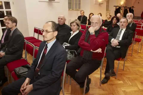 České korunovační klenoty ... na dosah / Doba Karla IV. na Olomoucku (11)