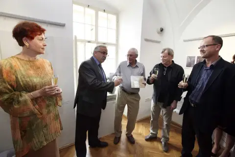 Kov a kámen (34) Kov a kámen (34)