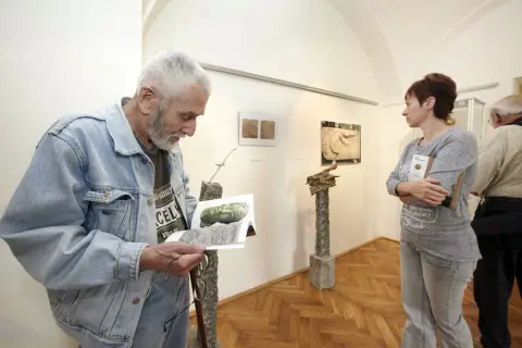 Kov a kámen (48) Kov a kámen (48)