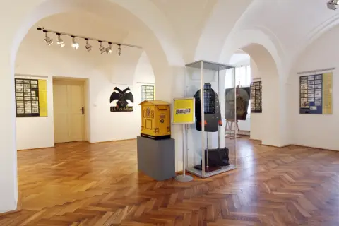Srdečný pozdrav z Olomouce (11) Srdečný pozdrav z Olomouce (11)