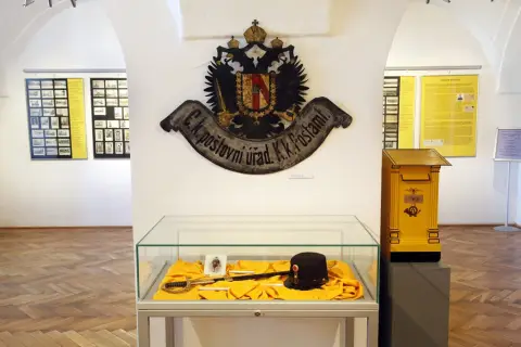 Srdečný pozdrav z Olomouce (13) Srdečný pozdrav z Olomouce (13)