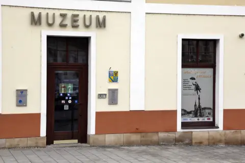 Srdečný pozdrav z Olomouce (16) Srdečný pozdrav z Olomouce (16)