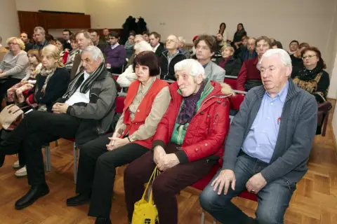Srdečný pozdrav z Olomouce (30) Srdečný pozdrav z Olomouce (30)