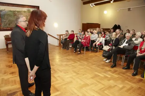 Srdečný pozdrav z Olomouce (33) Srdečný pozdrav z Olomouce (33)