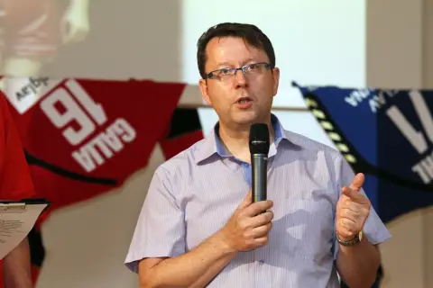 Příběhy házené (127) Příběhy házené (127)