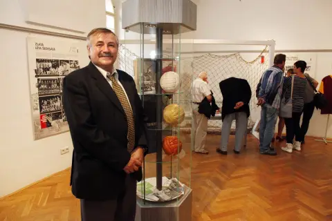 Příběhy házené (165) Příběhy házené (165)