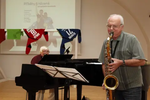 Příběhy házené (48) Příběhy házené (48)