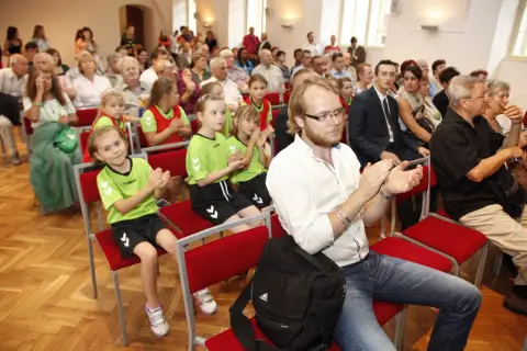 Příběhy házené (66) Příběhy házené (66)