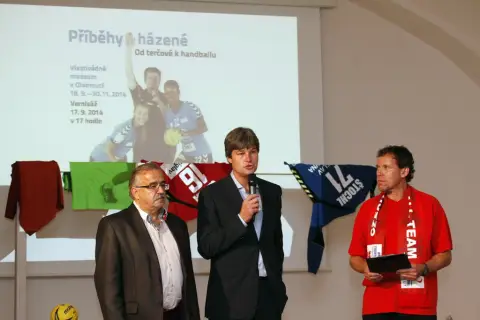 Příběhy házené (77) Příběhy házené (77)