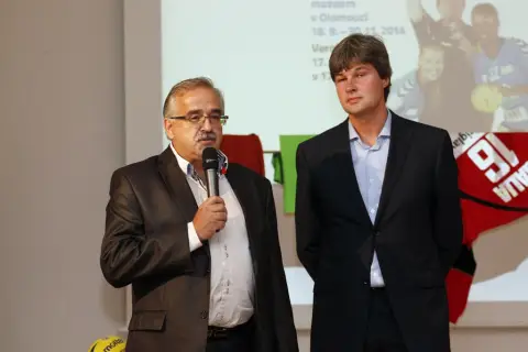 Příběhy házené (79) Příběhy házené (79)