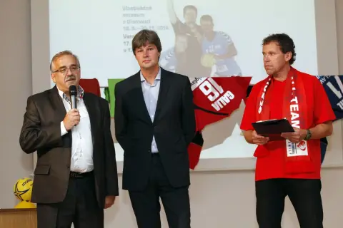 Příběhy házené (80) Příběhy házené (80)