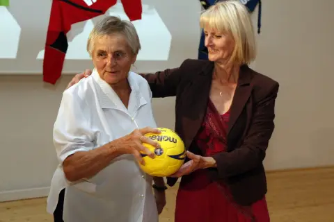 Příběhy házené (96) Příběhy házené (96)