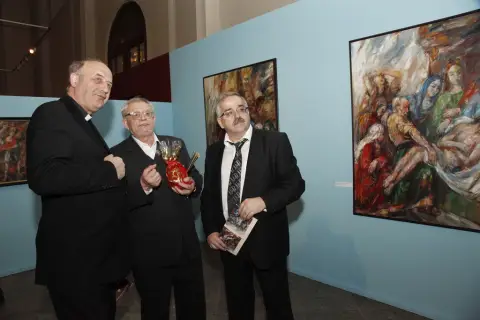 Křížová cesta, Portréty (102)