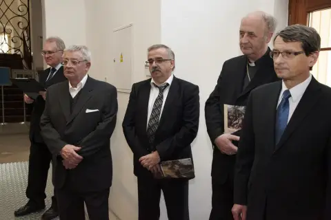 Křížová cesta, Portréty (46)
