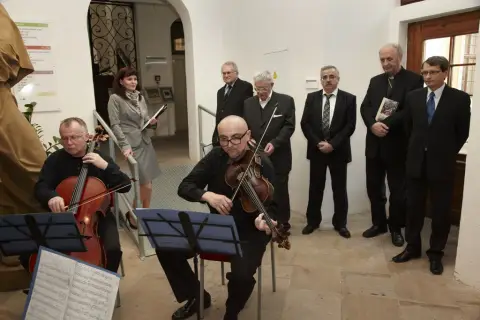 Křížová cesta, Portréty (60)
