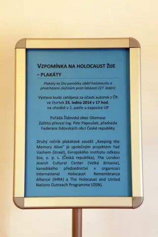 Vzpomínka na Holokaust žije (1)