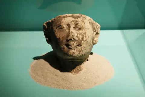 Poklady starého Egypta - Sbírka Josefa Ferdinanda Habsburského (39) Poklady starého Egypta - Sbírka Josefa Ferdinanda Habsburského (39)