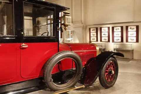 Dědeček automobil (22)